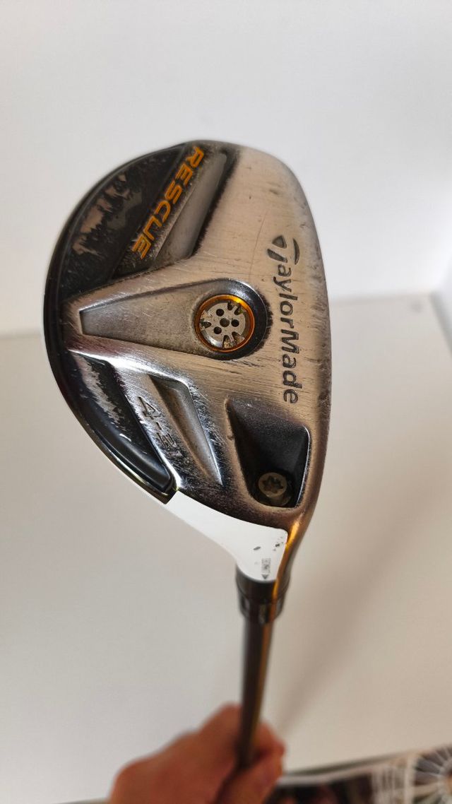 Híbrido TaylorMade Rescue Senior