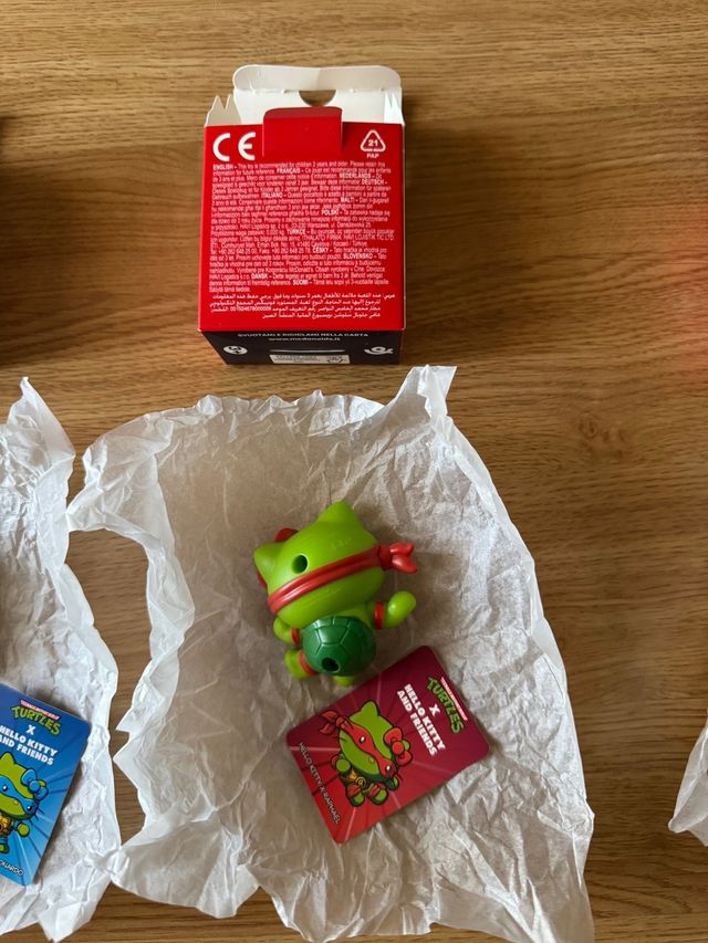 HappyMeal - 3 Hello Kitty TMNT
