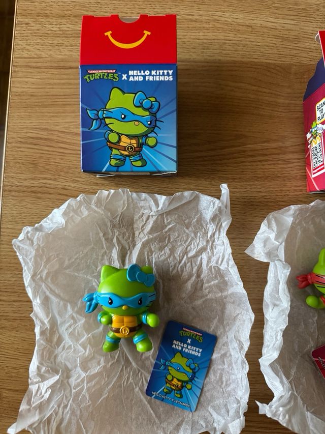 HappyMeal - 3 Hello Kitty TMNT