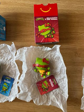HappyMeal - 3 Hello Kitty TMNT