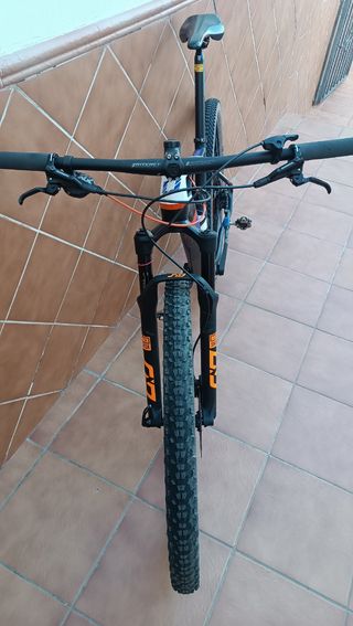Bicicleta montaña Olympia F1 carbono talla M
