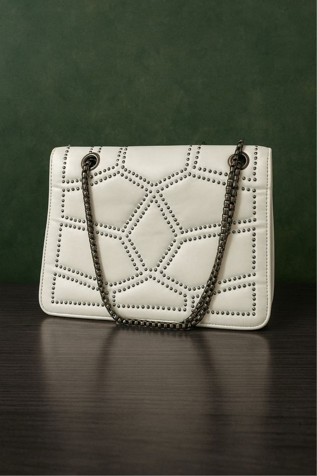 Bolso blanco acolchado