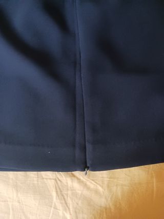 Falda negra talla 44 - elegante