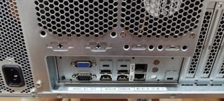 Servidor Tyan S7053 Rack