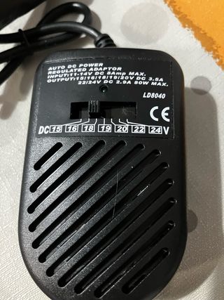 transformador coche 24V - 80W para cargar portatil