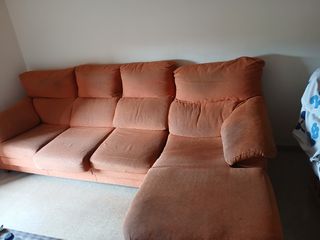 Sofá chaiselongue naranja