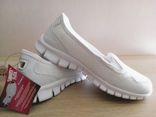 Zapatillas número 37 nuevas sin estrenar