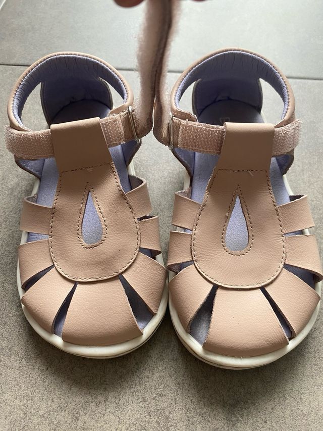 Sandalias Blanditos bu crios, talla 24, rosa.