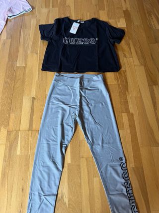 Conjunto Guess - Top negro y leggings grises