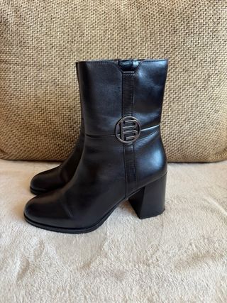Nuevas botas de cuero negro Bagatt, talla 38