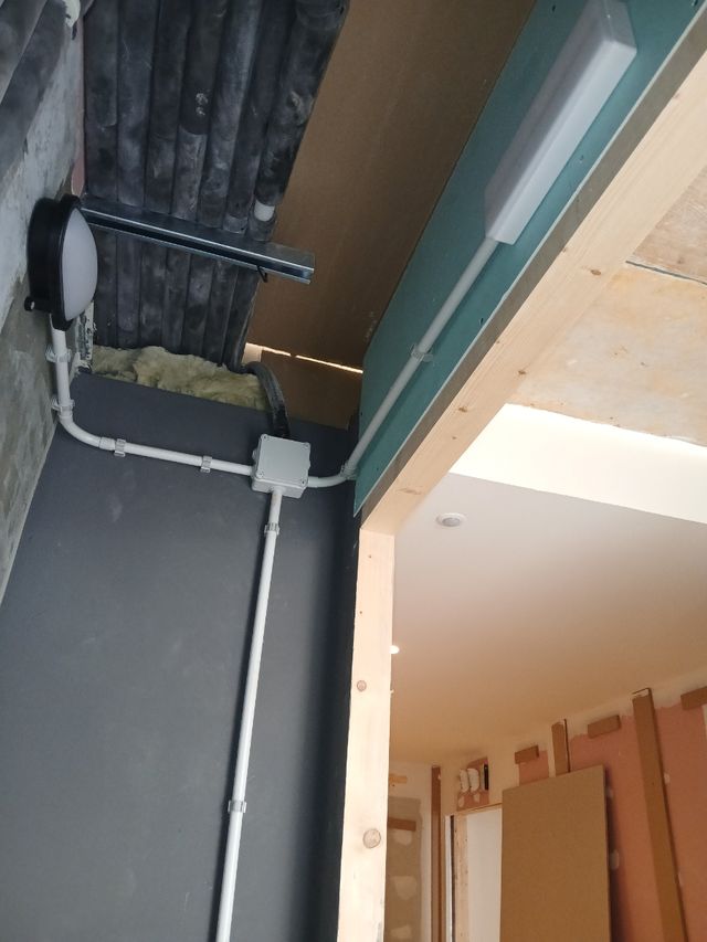 Lampista.y Fontanería#gaz  Mas air-conditionado y