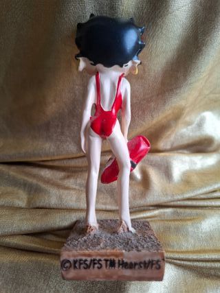 Betty Boop Bañista