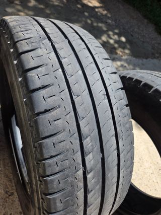 2 Neumáticos 235/65R16C 115/113R Agilis MICHELIN