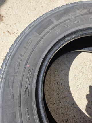 2 Neumáticos 235/65R16C 115/113R Agilis MICHELIN