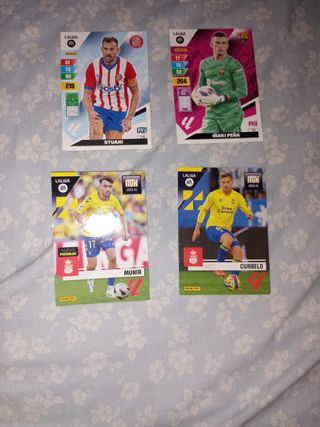 4 cartas LaLiga Panini 2023-24