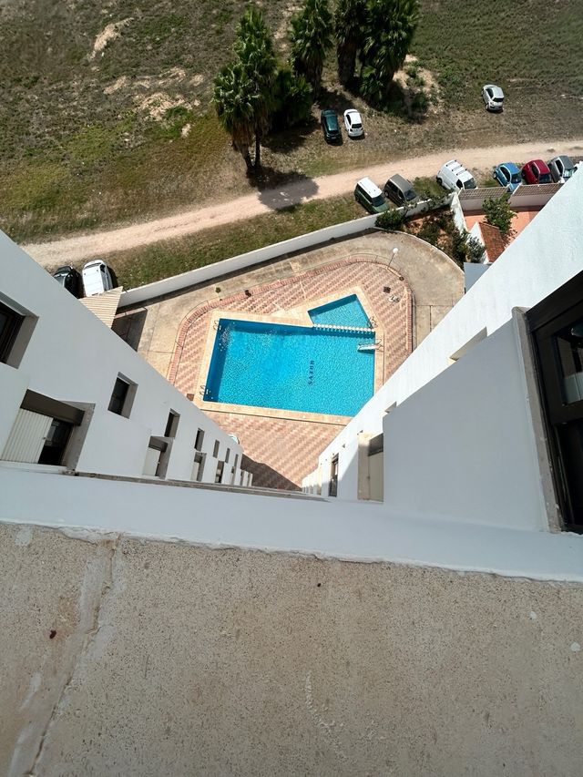 Apartamento con terraza en playa