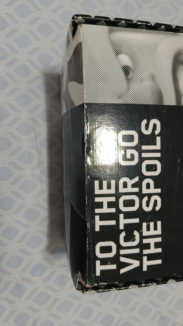 Caja Supercell: To the Victor