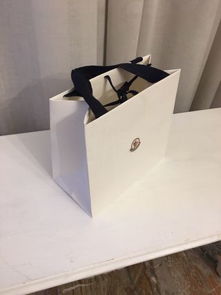 Busta Moncler originale 