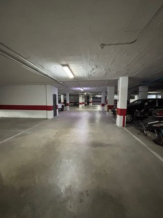 Alquilo Parking en Torre del Mar.