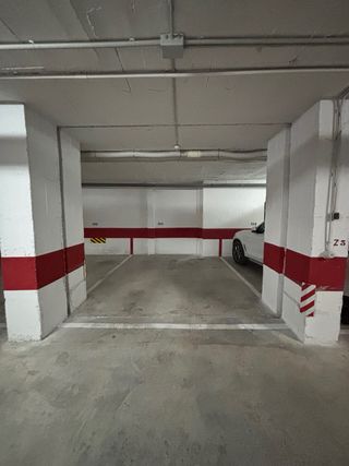 Alquilo Parking en Torre del Mar.