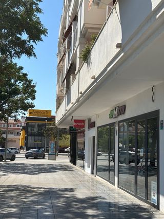 Alquilo Parking en Torre del Mar.