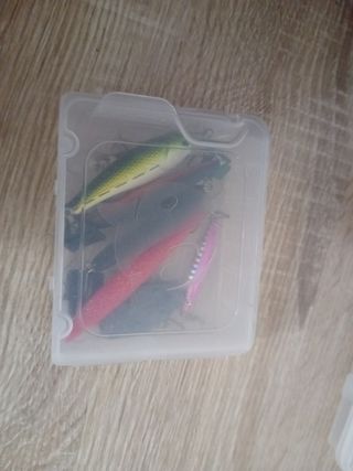 Bolso Geologic lleno de kit de pesca y carrete 
