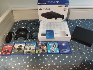 PS4 (PlayStation 4) 500GB - 2 mandos