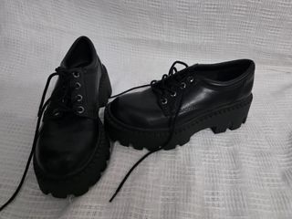 Zapatos Stradivarius negros