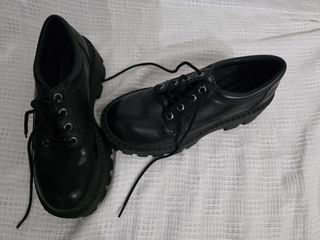 Zapatos Stradivarius negros