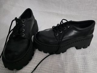 Zapatos Stradivarius negros