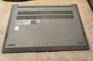 Portatil lenovo thinkbook a estrenar
