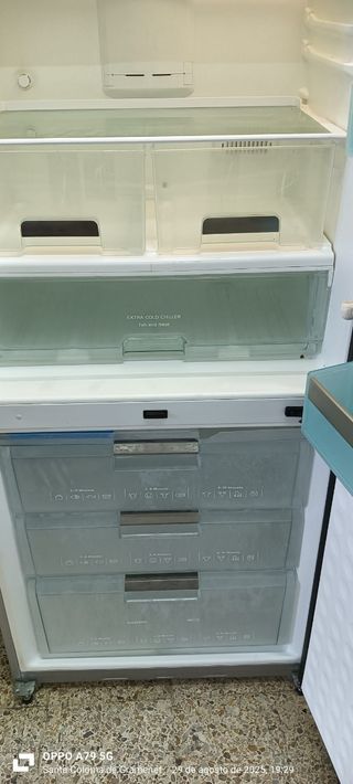 Nevera Siemens combi acero
No Frost 200 x 70 cm
