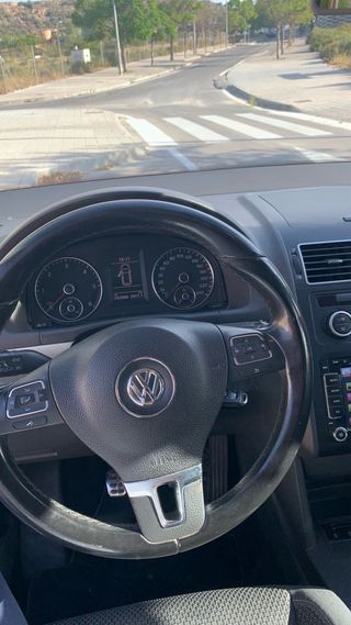 Volkswagen Touran 2014