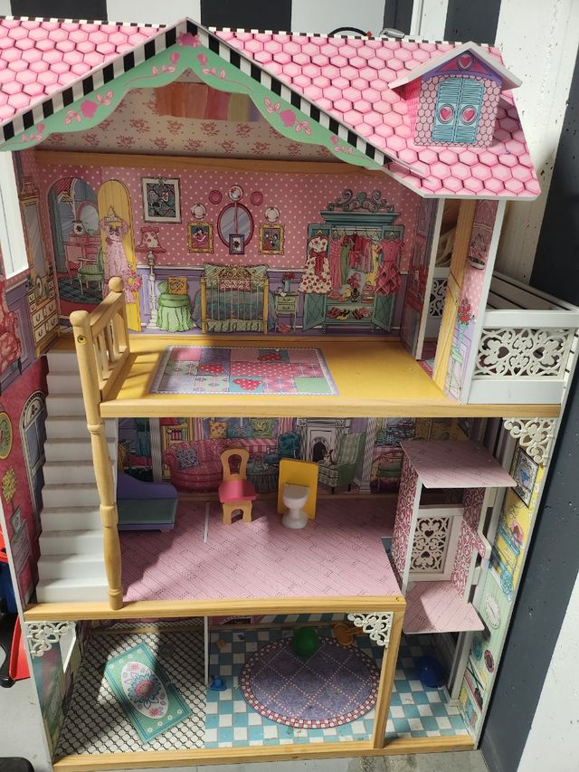 Casita Muñecas Madera