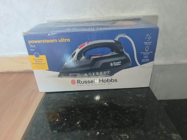 Plancha Russell Hobbs Powersteam Ultra