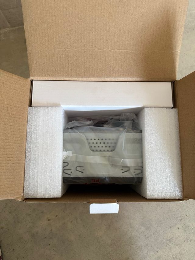 Radio para auto EUS DD190R - 6.8"