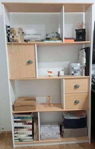 Mueble organizador blanco y beige