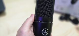 Micrófono AKG P120 EXCELENTE ESTADO 