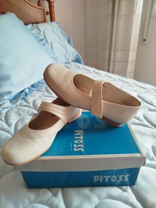 Zapatos comunión Pitoss beige