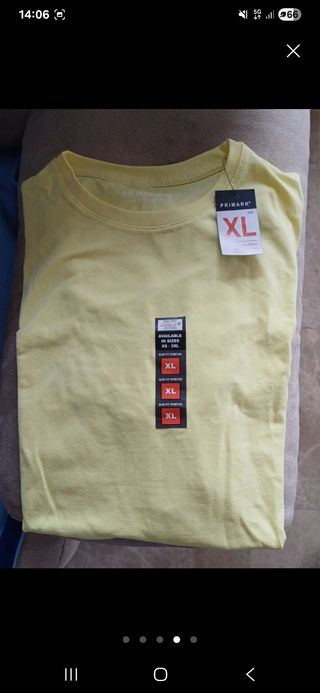 Camiseta Primark amarilla XL