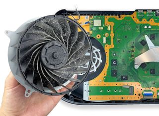 Pulizia console PlayStation - Xb