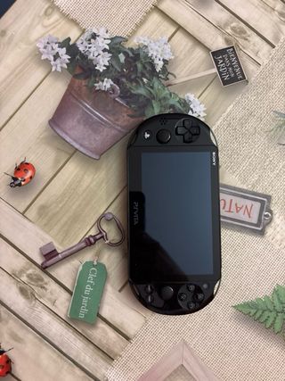 PS Vita (PlayStation Vita) negra