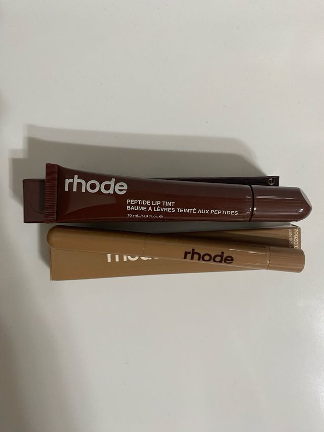 Rhode Peptide Lip Tint & Shape