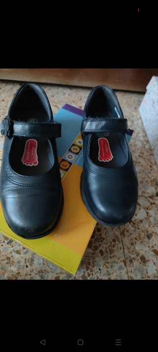 Zapatos niña piel 