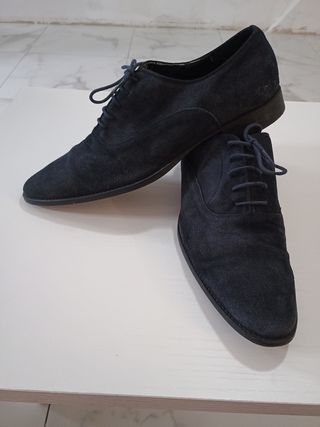 Zapatos de ante negros