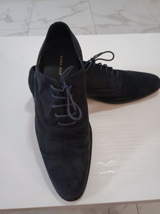 Zapatos de ante negros
