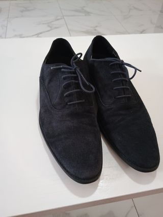 Zapatos de ante negros