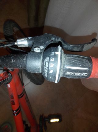 Bicicleta montaña niño 20" roja