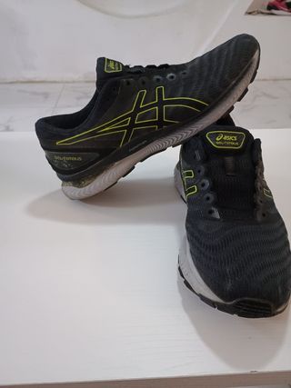 Zapatillas Asics Gel-Nimbus negras