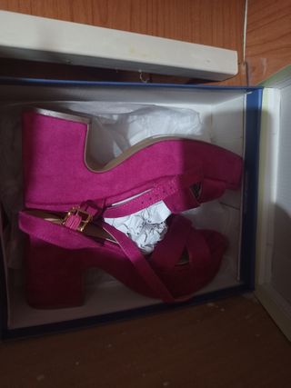 Zapatos tacón rosa